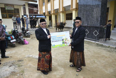 Salurkan 159 Hewan Kurban, Kemendikdasmen Perkuat Solidaritas Nasional