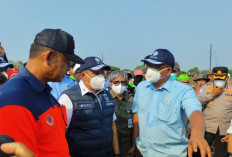 Kebarakan TPA Jatiwaringin, Jumhur Hidayat Titip Pesan ke Bupati dan Wali Kota 