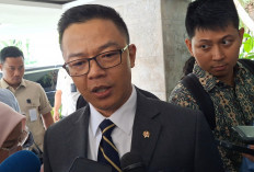 Menlu Sugiono Sebut Kapal AS di Selat Malaka Bukan Hal Baru dan Hanya Patroli Rutin