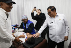 Gelar Khitanan Massal Lebih dari 2.000 Anak, Pemprov DKI Pecahkan Rekor MURI
