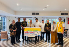 ILUNI FKUI, ILUNI FTUI, dan ParagonCorp Serahkan Donasi Genset untuk RSUD Langsa sebagai Bagian dari Tanggap Bencana Aceh 