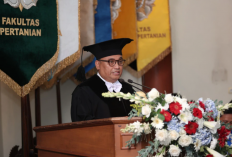 Jaka Widada Resmi Jadi Guru Besar Mikrobiologi UGM, Netizen Bilang ‘Ah Apa Hanya Perasaanku Saja?’