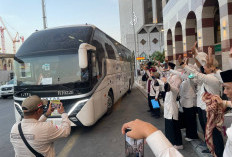 Petugas Madinah Lepas Kloter Pertama Gelombang II Haji 2026 dengan Doa dan Lambaian Tangan