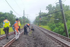 Perjalanan KRL Tanah Abang- Rangkasbitung Terganggu Akibat Longsor di Jalur Maja–Tigaraksa