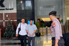 KPK Periksa Zarof Ricar, Usut TPPU dalam Kasus Perkara MA Senilai Rp1 T!