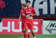 Publik Belanda Tak Percaya Mees Hilgers Gabung Crystal Palace, El Nyengir Masih di FC Twente: Berita Palsu!