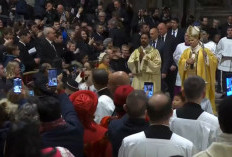 Paus Leo XIV Rayakan Natal Pertama sebagai Uskup Roma, Serukan Perdamaian Dunia di Tengah Konflik Global