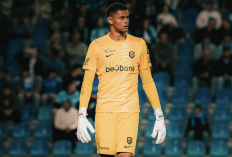 Liverpool Rekrut Talenta Muda Terhebat, Kiper Belgia Disebut Calon Penerus Alisson