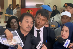Gelar Perkara Khusus soal Ijazah Palsu Jokowi, Roy Suryo Cs Datangi Bareskrim
