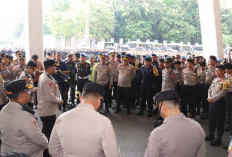 1.647 Personel Gabungan Amankan Laga Barcelona Legends vs DRX World Legends di GBK