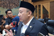 Ratusan Santri di Sidoarjo Keracunan, Komisi X DPR Desak Evaluasi Total Program MBG