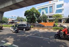 JPO Tendean Rampung Dibongkar Usai Ditabrak Truk Alat Berat, Warga Desak Segera Dibangun Lagi
