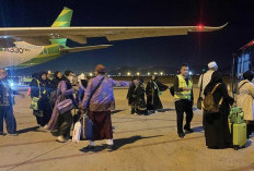 Penerbangan Ditutup Imbas Konflik Timur Tengah, Jemaah Umrah Panik Cari Tiket Pulang