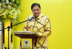 Kahar Muzakir jadi Plt Ketum Golkar Gantikan Airlangga yang Mundur