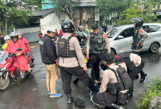 Bukan Positif Narkoba, Preman Acungkan Sajam ke Polisi di Cengkareng Ternyata Pengaruh Miras