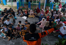 Dompet Dhuafa dan Persib Bandung Gelar Grebek Kampung di Wilayah Terdampak Longsor Cisarua