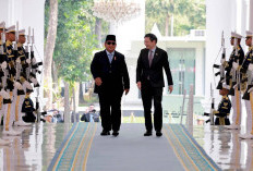Kala Prabowo Sambut PM Singapura Penuh Hangat, 26 Kesepakatan Ditandatangani