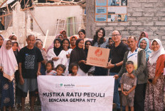 Tak Sekadar Berbagi, Mustika Ratu Hadir di Tengah Penyintas Gempa Manggarai