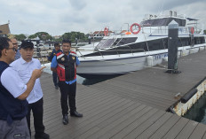 Menhub Dudy Purwagandhi Tinjau Penyeberangan Wisatawan di Pelabuhan Sanur Bali