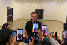 Persib Siap Kejutkan Bursa Transfer, Igor Tolic Ungkap Rekrutan Belum Berhenti