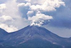 Gunung Lewotobi Laki-Laki Erupsi Lagi, Masyarakat di Raduis 7 Km Dilarang Beraktifitas