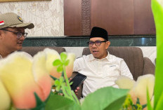 Wali Kota Batu Nurochman Berhaji Reguler, Tidur Sekamar Berlima dengan Jemaah Lain