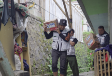 Tanggap Bencana Longsor Cisarua Kabupaten Bandung, BRI Peduli Salurkan Bantuan Bagi Warga Terdampak