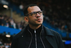 Liam Rosenior Beri Sinyal Besar: Posisi Robert Sanchez di Chelsea Mulai Terancam!