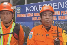 SAR Bandung Hadapi Cuaca Ekstrem dalam Pencarian Korban Longsor Pasirlangu