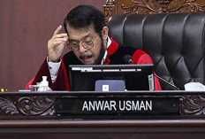 Paman Gibran Dapat Surat Peringatan MKMK, Disebut Hakim MK Terbanyak Absennya