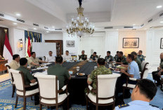 Prabowo Bertemu Pimpinan TNI di Istana, Bahas Strategi Pertahanan RI