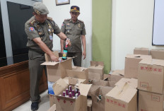 Sidak 3 Kecamatan, Pol PP Depok Sita 1.972 Botol Miras Berkedok Toko Jamu