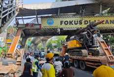 Nasib JPO Tendean Usai Ditabrak Truk Crane, Dinas Bina Marga Putuskan Bongkar Total