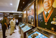 Prabowo Resmikan Renovasi Museum dan Perpustakaan Seskoad di Bandung