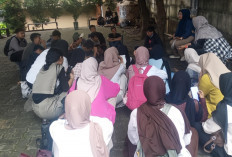 Diskusi Bawah Pohon KBM UNINDRA: Dorong Kesejahteraan Guru dan Dosen Demi Kualitas Mutu Pendidikan