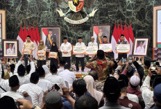 Pramono Berangkatkan Umrah 44 Marbot, 125 Masjid Diberi Bantuan Sound System