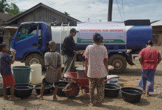 Dompet Dhuafa Distribusi Air Bersih, Penuhi Kebutuhan Penyintas Bencana Sumut
