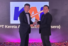 KAI Berhasil Raih Piala Silver Pada Ajang Contact Center Asia Pacific Awards 2024 di Singapura   