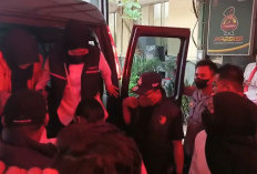 Roy Suryo dan Dokter Tifa Kembali ke PMJ usai Dirawat di RS Polri: Siap Diserahkan ke Kejari