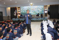 Songsong Indonesia Emas 2045, Wamendagri Bima Ajak Generasi Muda Tingkatkan Kualitas Diri