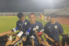 Vanenburg Puji Rumput GBK Jelang Piala AFF U-23: Sangat Sempurna