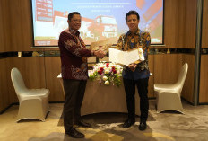 Kolaborasi Astra UD Trucks dan Pertamina Patra Niaga Jaga Keandalan Logistik Energi Nasional