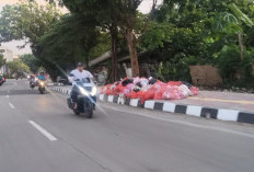 TPA Cipeucang Ditutup, Tumpukan Sampah Terlihat di Pinggir Jalan Tangsel