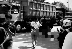 Tragis! Kernet Pickup Tewas Diserempet Truk di Parung Panjang Saat Rapikan Muatan Kayu