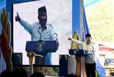 Puja-Puji Prabowo ke Tim Pertanian: Pangan dan Beras Kita Kuat! 