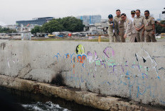 Pramono Pastikan Tanggul Muara Baru yang Bocor Sudah Ditambal: Bukan Pakai Karung!
