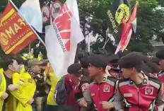 BEM UI dan FMN Dihalangi Polisi di Semanggi, Dilarang Aksi di Bundaran HI