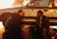 Sinopsis Film Lethal Weapon 4 di Bioskop Trans TV Hari Ini 16 Januari 2025