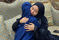Naik Haji di Usia 18 Tahun, Lina Tunaikan Wasiat Ayah dan Doakan Cita-cita Jadi Polwan