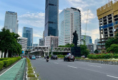 H+2 Lebaran: Jalan Jendral Sudirman Lengang, Jakarta Serasa Tinggal 'Pemain Inti'